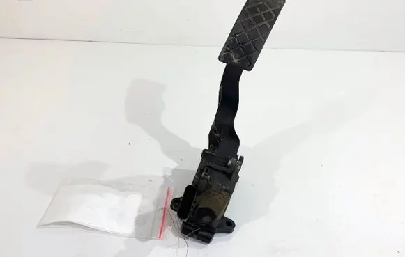 Skoda Fabia Mk3 (NJ) Accelerator throttle pedal 6C1723503D