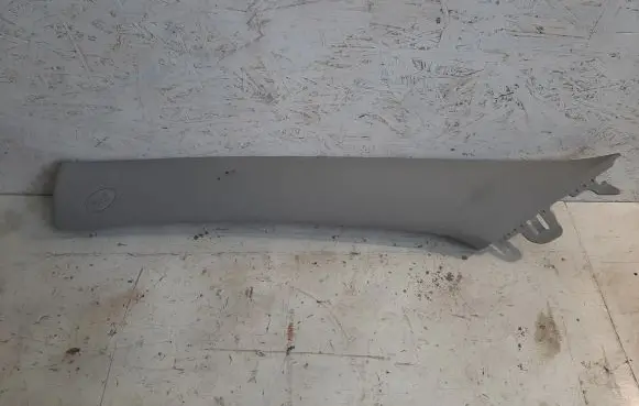 KIA Ceed (A) pillar trim 858111H000