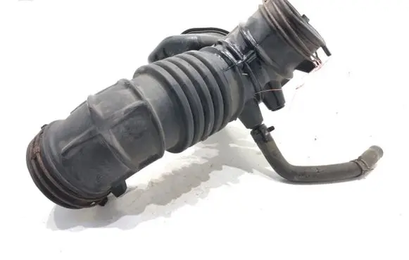 Air intake hose/pipe