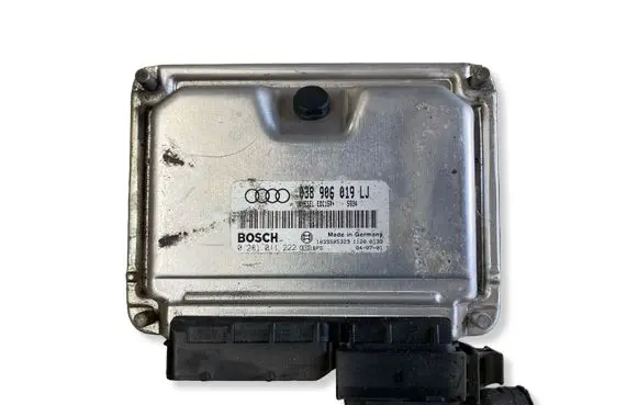 Audi A4 S4 B6 8E 8H Engine control unit/module 038906019LJ