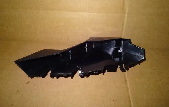 Ford Kuga III Fender mounting bracket LT4B-17E850-D D2A3B