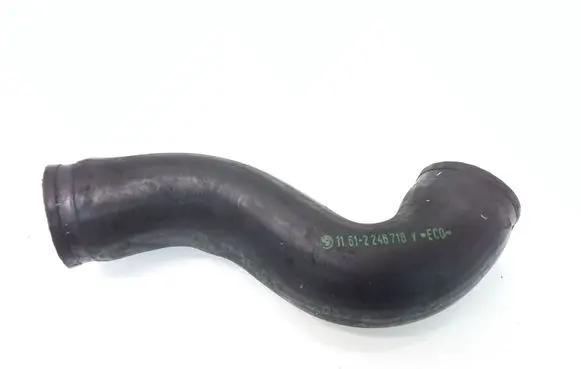 BMW 5 E39 Intercooler hose/pipe 2246718