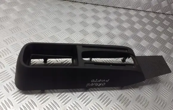 Fiat Grande Punto Refrigerator 735394633
