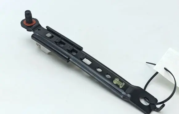 Hyundai Ioniq 5 Seat belt height adjuster 210517