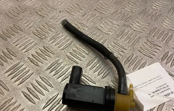 Volvo XC90 Turbo solenoid valve 31339808