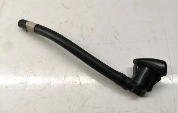 Toyota Corolla Verso AR10 Windshield washer spray nozzle 8538164020