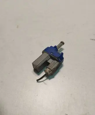 Mazda 3 I Clutch pedal sensor BP4K