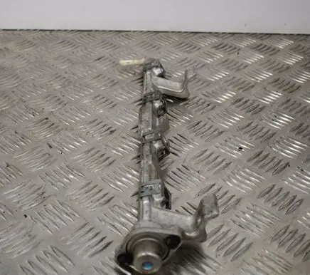 Ford Fusion Fuel main line pipe 9D2809H487