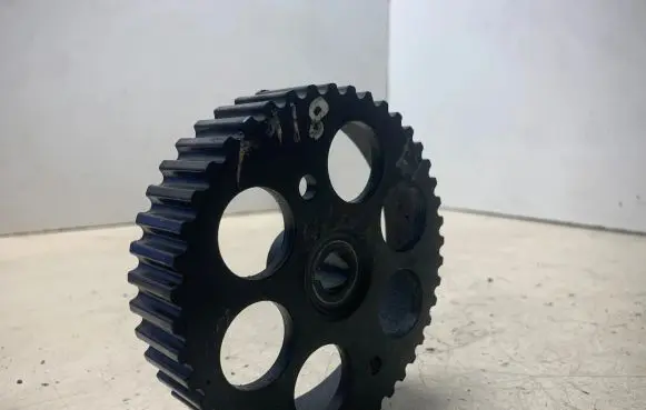 Opel Meriva A Fuel pump gear (pulley) 