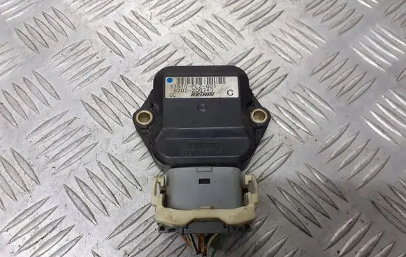 Honda Civic Fuel pressure regulator 37910-PLZ-G01