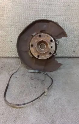 BMW 1 E81 E87 Rear wheel hub spindle/knuckle