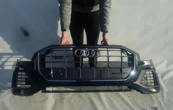 Audi Q8 Front bumper 8R0955276F