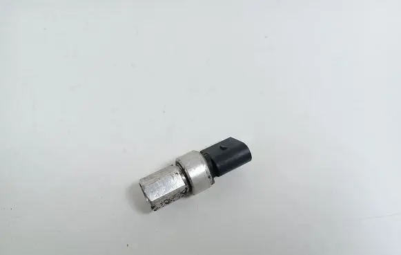 Volkswagen Transporter - Caravelle T5 Air conditioning (A/C) pressure sensor 1K0959126D