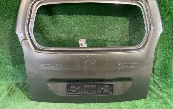 Tailgate/trunk/boot lid