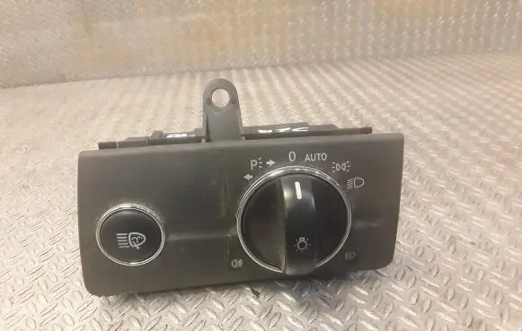 Mercedes-Benz E W211 Light switch 2115450404 A2115450404