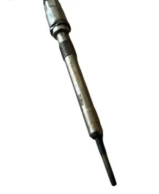 Volkswagen Touran II Glow plug 03L905061G 1708323428453 0103110102