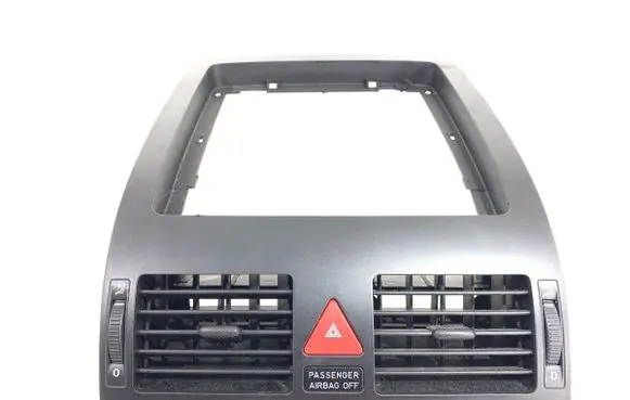 Volkswagen Touran I Dashboard side air vent grill/cover trim 1T1819728B