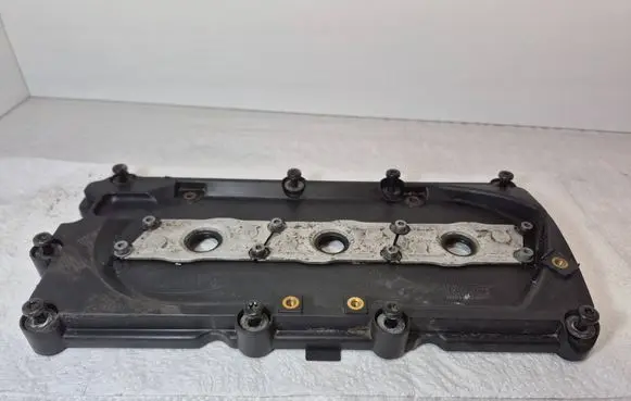 Rocker cam cover
