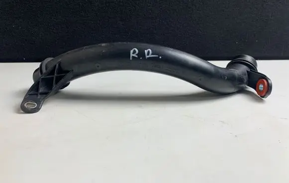 Land Rover Discovery Sport Intercooler hose/pipe GJ326C782