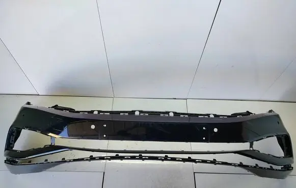 Volkswagen PASSAT B8 Front bumper 3G0807221F