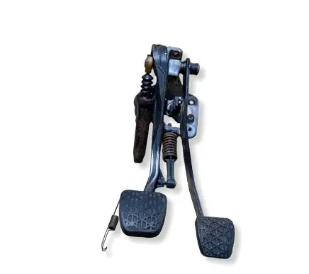 Mercedes-Benz 190 W201 Clutch pedal 1242900419 31802