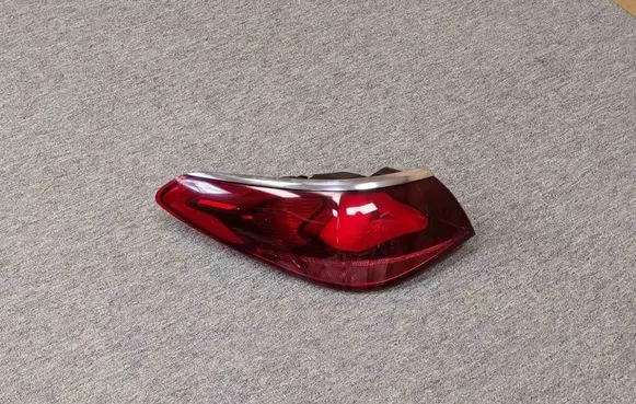 Mercedes-Benz E W214 Rear/tail lights A2149065502 A2149062100