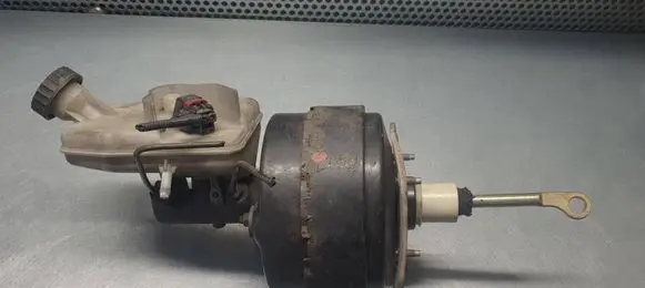 Ford Transit Master brake cylinder 1C152B195EE 1C152B195EC