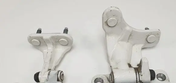 Mercedes-Benz GLK (X204) Rear door hinge set 