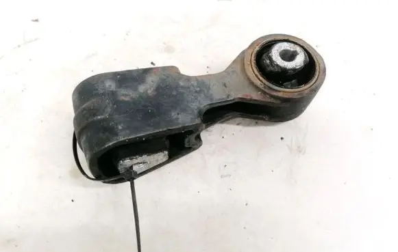 Citroen C8 Engine mount bracket
