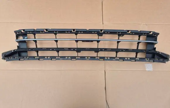 Volkswagen PASSAT B8 Front bumper lower grill 3G0853677A