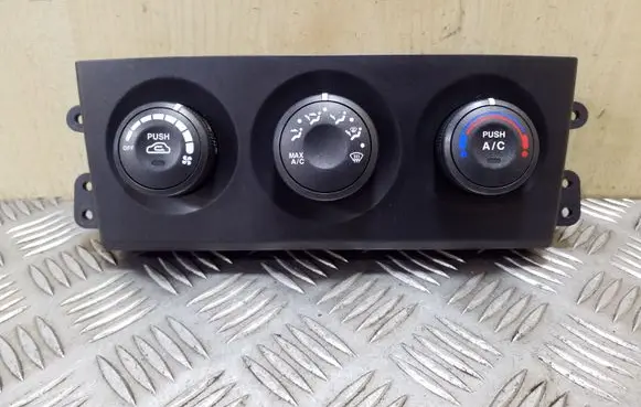 KIA Sorento Climate control unit 972503E560