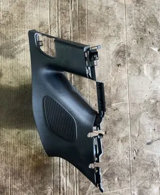 Infiniti FX Side speaker frame 