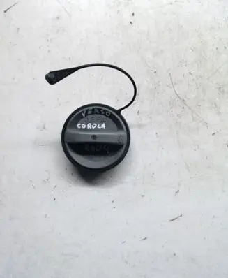 Toyota Corolla Verso AR10 Fuel tank filler cap 