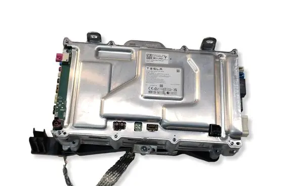 Tesla Model 3 Other control units/modules 168127100H 1960100
