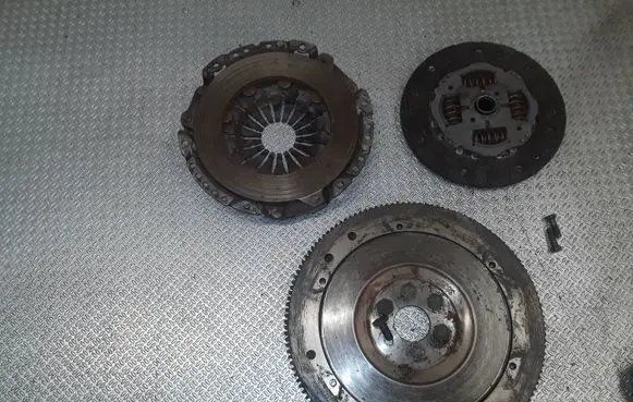Opel Astra H Clutch set kit 320026110 120026410
