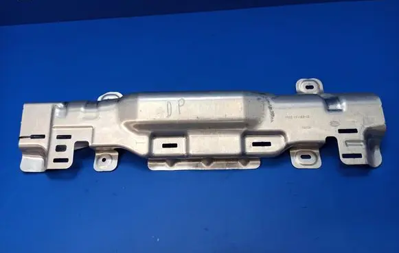Land Rover Evoque II Front sill trim cover K8D2101182AB
