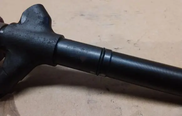Toyota RAV 4 (XA40) Fuel injector 236700R090