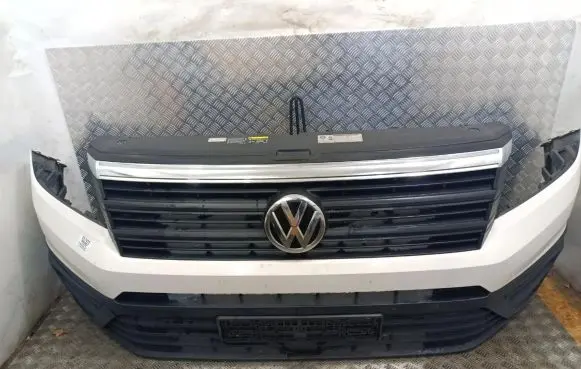 Volkswagen Crafter Front bumper