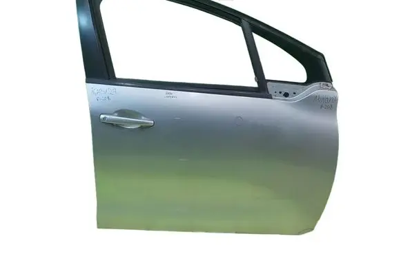 Peugeot 208 I Front door PRZOD PRAWE