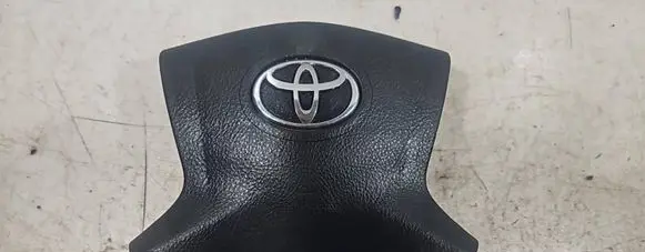 Toyota Avensis T250 Steering wheel airbag 615560508