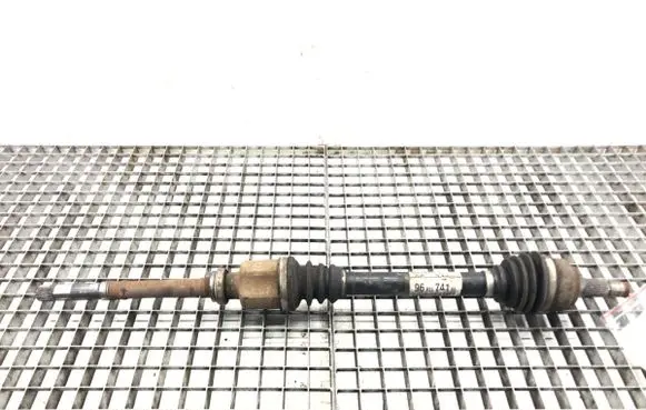 Front driveshaft