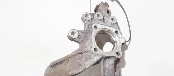 Rear wheel hub