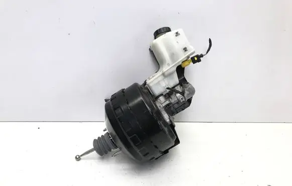 Master brake cylinder