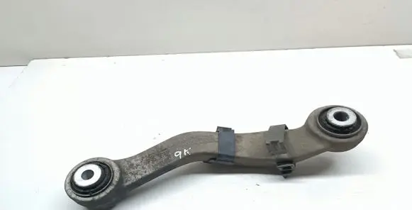 Rear control arm