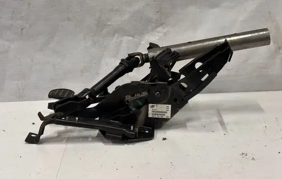 Volkswagen Sharan Pedal assembly 7M3721031Q 542810 00000521287