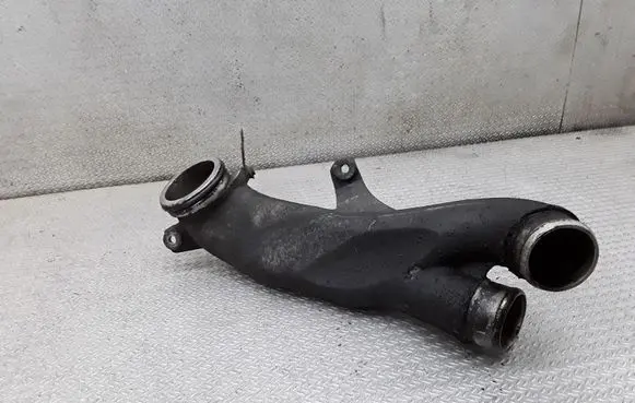 Mercedes-Benz ML W163 Intercooler hose/pipe A1635011524