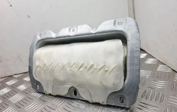 Ford Fiesta Passenger airbag 8V51A044H30BA 34114188A