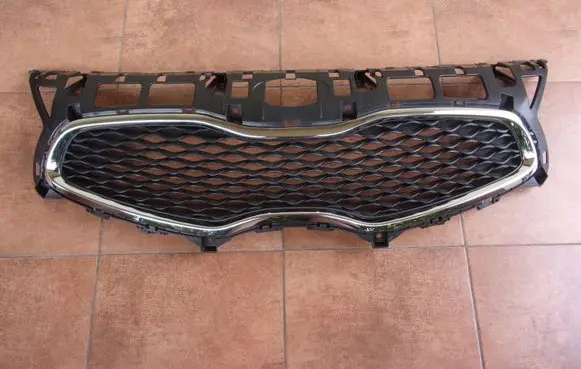 KIA Carens III Front grill 86351A4000