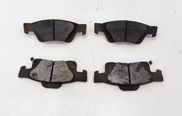 Dodge Durango III Brake pads (front)