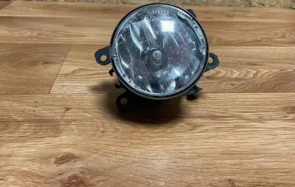 Renault Megane III Front fog light 89208691 261500097R 25012013